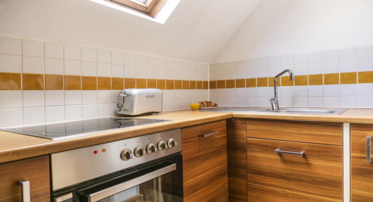 Spacious Duplex In Brussels Historical Center Εξωτερικό φωτογραφία